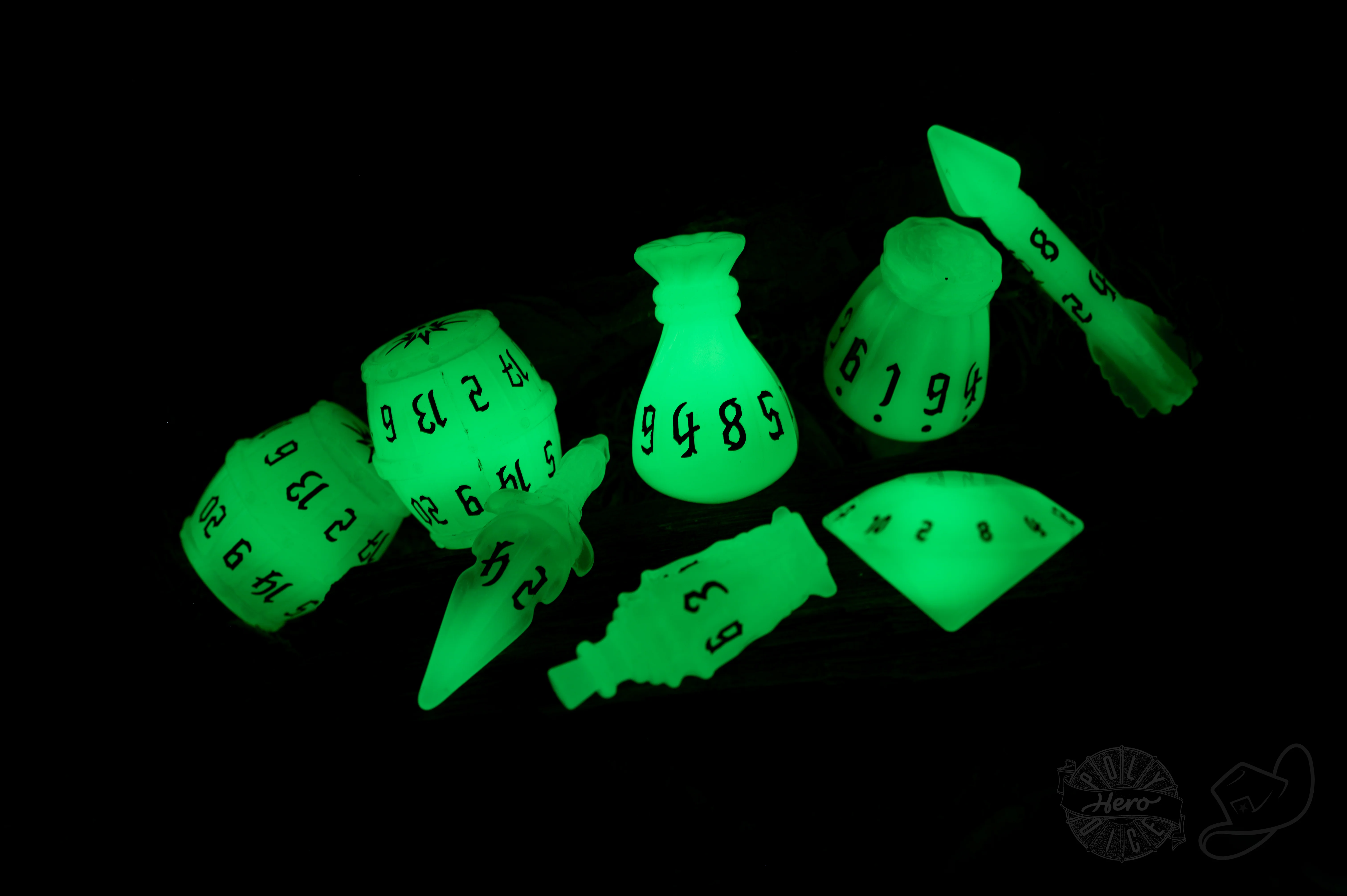 PolyHero Rogue 8 Dice Set - Foxfire - Image 3
